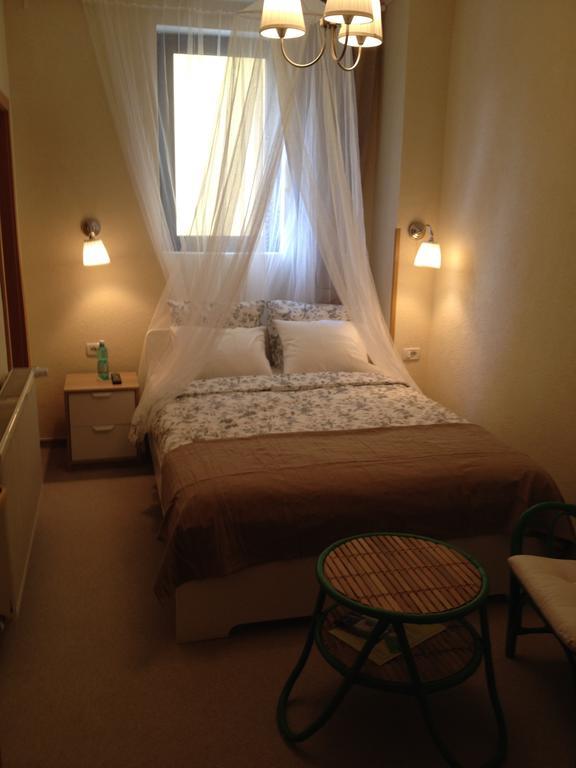 招待所 Artmotel & Bistro 3*